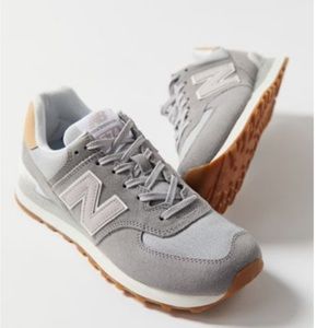 COPY - New Balance 574 (Womens 8) purple grey